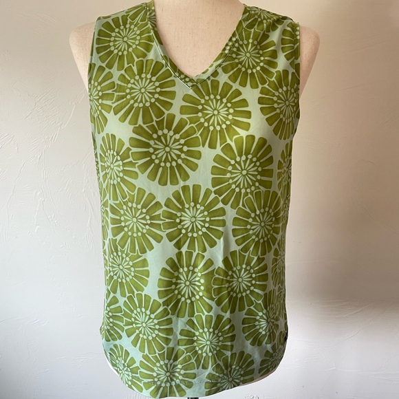 ATHLETA Sleeveless Lightweight Stretch Top - Picture 1 of 6